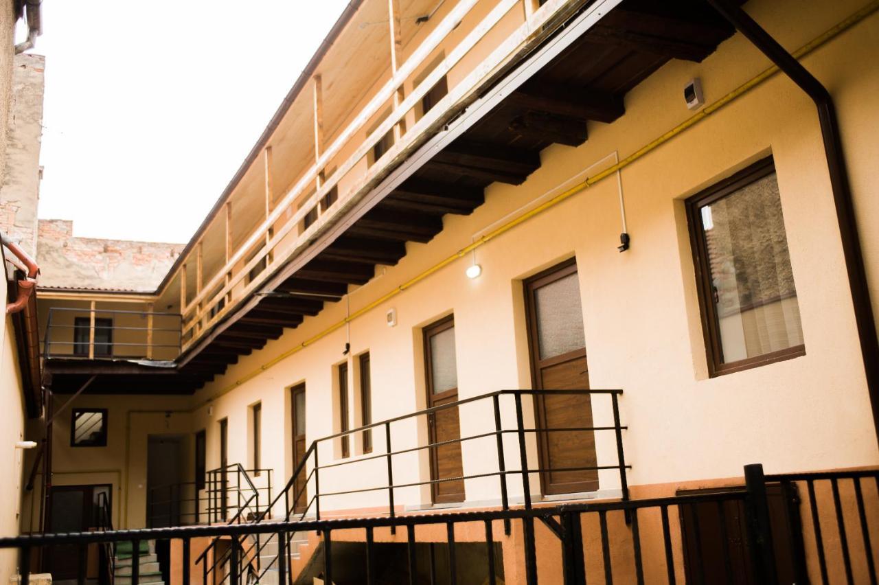 براشوف Ullysses Guest House المظهر الخارجي الصورة