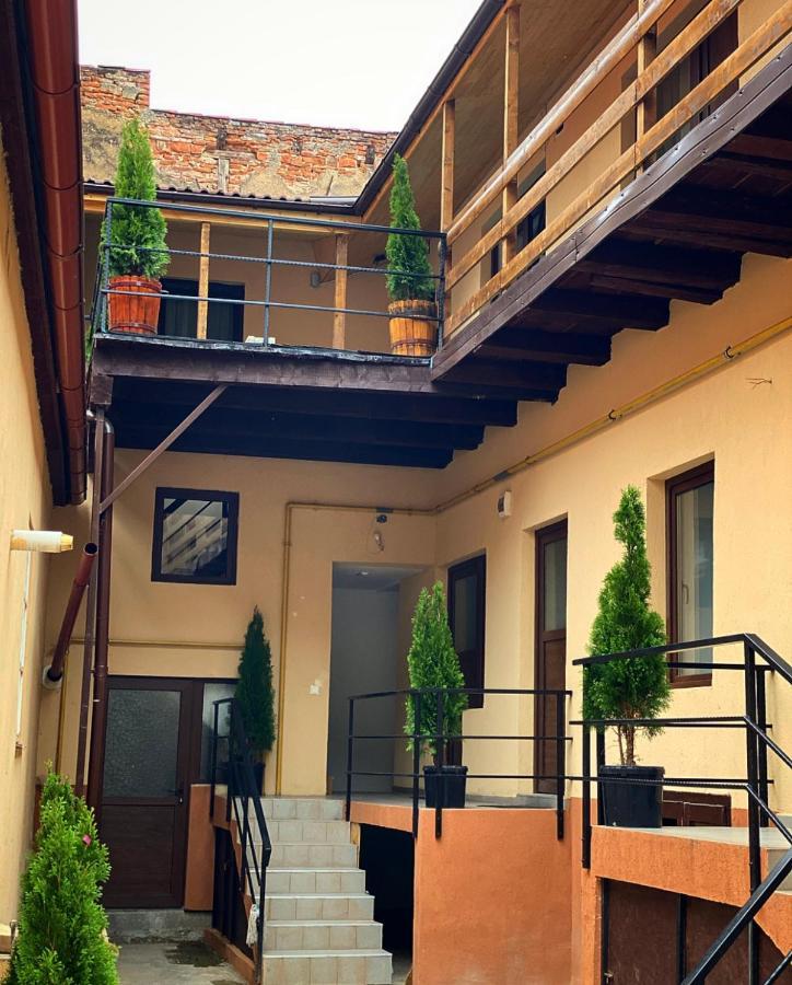 براشوف Ullysses Guest House المظهر الخارجي الصورة
