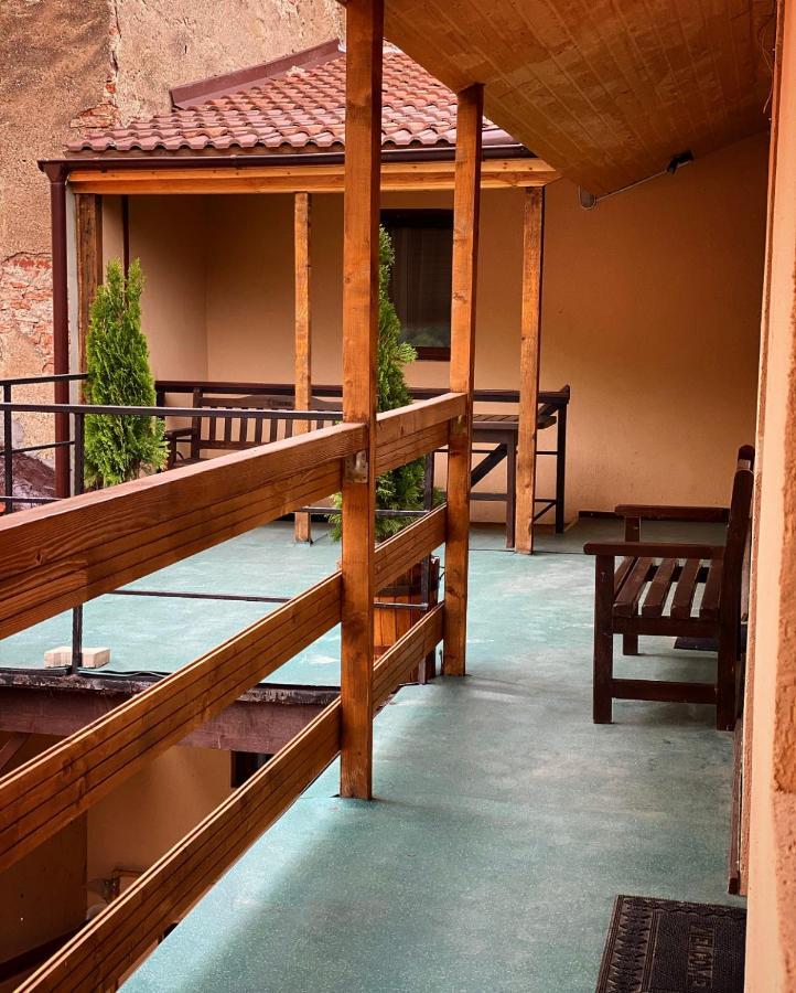 براشوف Ullysses Guest House المظهر الخارجي الصورة
